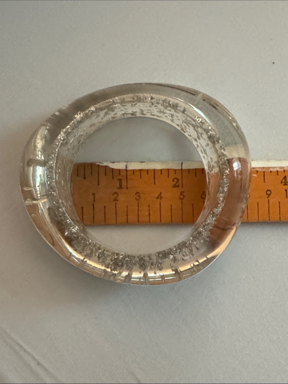 Clear Modernist Chunky Lucite Bangle Bracelet with Silver Flakes - Picture 11 of 13